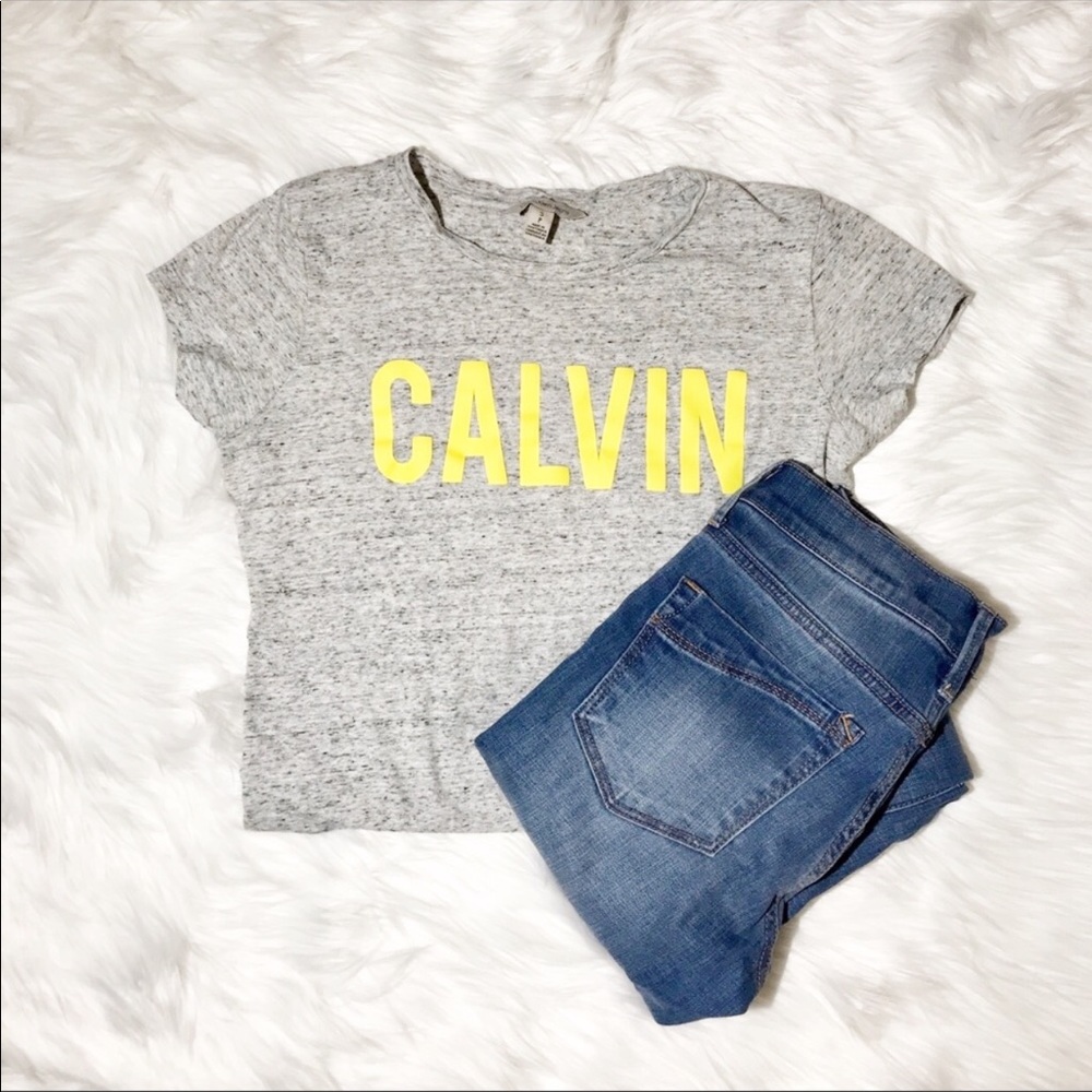 Calvin Klein T Shirt // Size Small - Picture 3 of 4